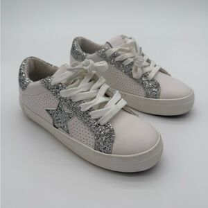 Steve Madden Starling Glitter Star Sneakers White Silver Women’s 6.5